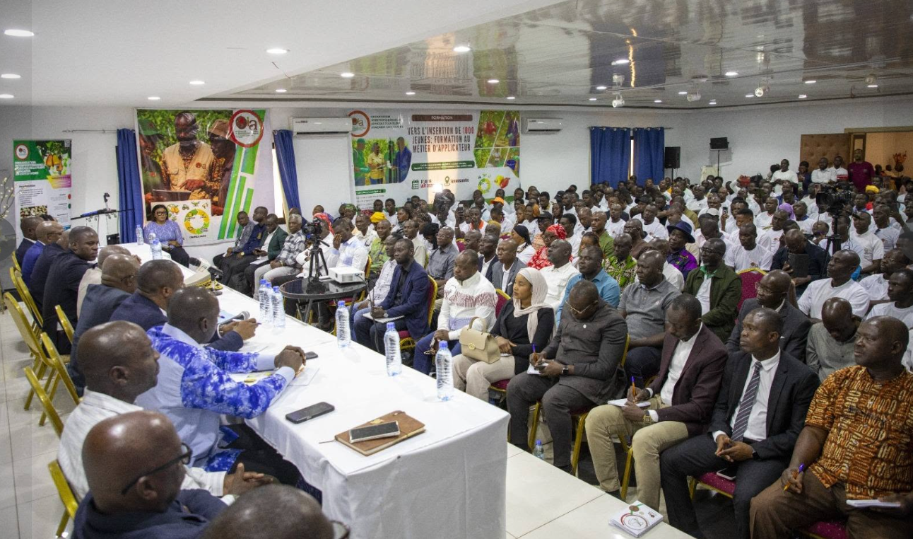 Lancement du programme de formation de 1000 jeunes applicateurs